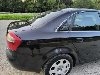 Vând Audi A4 berlină, diesel - 6