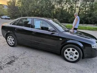 Vând Audi A4 berlină, diesel - 10