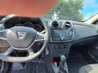 Vanzare mașina preț negociabil