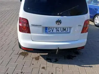 Vând vw touran