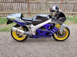 SUZUKI GSXR 600 ! stare FOARTE BUNA - 8