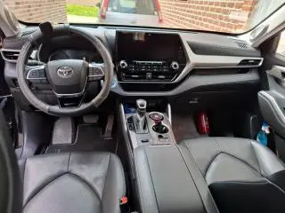 Toyota Highlander Hybrid  2022,AWD-Full option,7 locuri