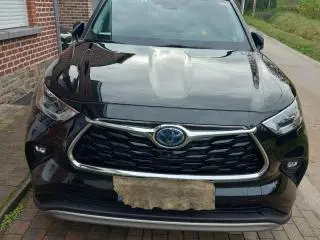 Toyota Highlander Hybrid  2022,AWD-Full option,7 locuri - 10