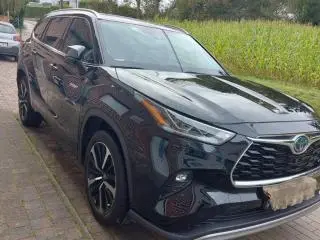 Toyota Highlander Hybrid  2022,AWD-Full option,7 locuri - 16