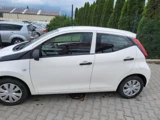 Toyota aygo - 8