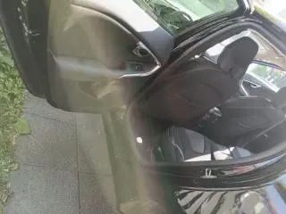 Volvo V40 Diesel Automat Negru - 8