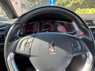 Ds5 2015 motor 2,0 blue hdi 182 cp
