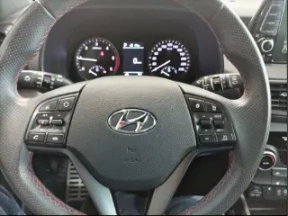 Hyundai Tucson Hibrid - 12