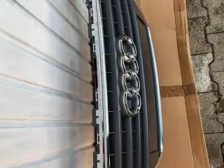 Grila radiator Audi A5 Sportback S-Line (2008-2011)
