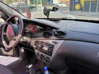 Ford Focus 1999 - 6