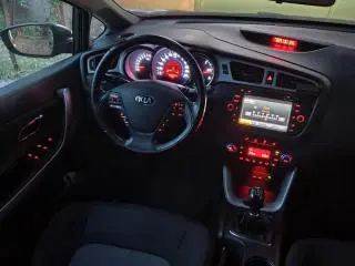 Kia Ceed 1.6 GDI benzină 135 cp - 7
