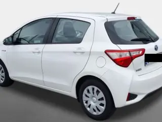 Yaris Hybrid 1.5,  40.000 km, perfecta pentru oras,