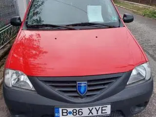 Vând Dacia Logan Van