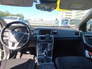 Volvo V60 - 11