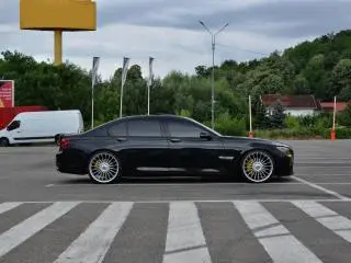 BMW F01 740xd FACELIFT INDIVIDUAL 313CP EURO 5