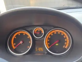 Opel Corsa - 7