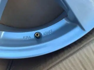 Jante aliaj 16 zoll noi marca Dezent, gama Ford / Peugeot / Volvo / Renault