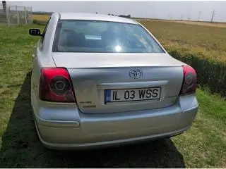 Toyota Avensis T25