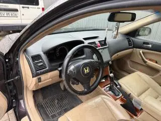 Honda Accord I-VTEC - 8