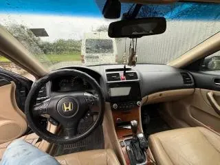 Honda Accord I-VTEC - 10