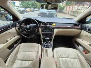 Skoda Superb combi/break 2.0 TSI - 2011 - 6