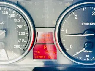 BMW X1 xDrive 20D - 8