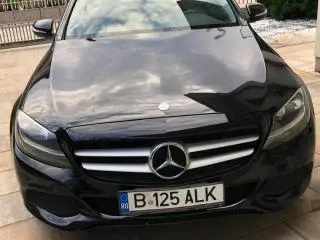 Vand mercedes stare buna