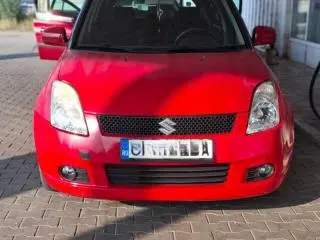De vânzare SUZUKI SWIFT