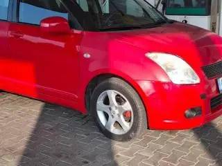 De vânzare SUZUKI SWIFT