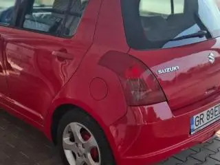De vânzare SUZUKI SWIFT
