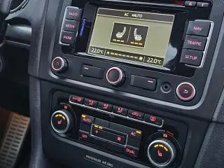 VW Golf 6 1.4 TSI 122 CP 2012 • Automată • Trapa • Stare Excelentă - 12