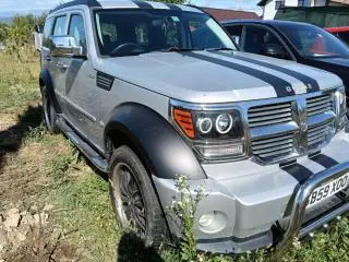 Dodge Nitro SXT CRD 2010 Vând Sau schimb , Diesel, 177 CP, 5 Locuri, 2777 cm³