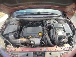 Opel astra j 140CP TURBO 2018 - 7