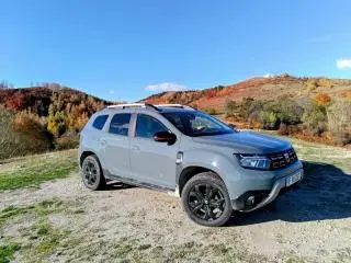 Vând Dacia Duster Extreme 1.3 tce 4×4 - 7