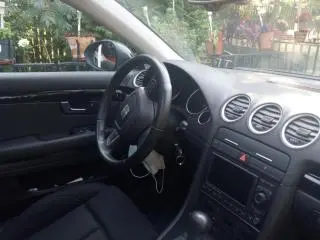 Seat Exeo ST TDI automat - 7