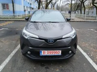 Toyota c-hr 2019 hibrid