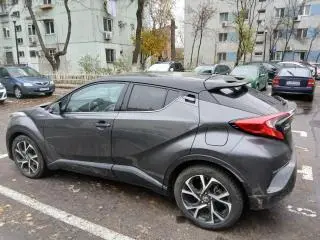 Toyota c-hr 2019 hibrid