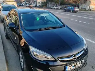 Vând Opel Astra J 1.4 turbo, an 2018, 140 CP, unic proprietar, 7300 euro negociabil
