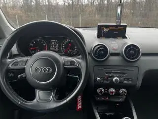 2015 Audi A1 TFSI 1.0 benzină - 82500 km - 11