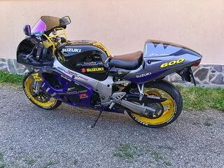 SUZUKI GSXR 600 ! stare FOARTE BUNA - 6