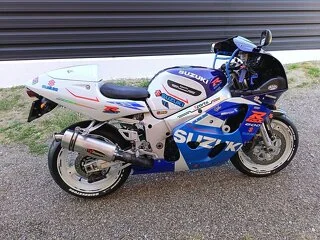 SUZUKI GSXR 600 ! ca NOU
