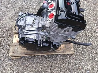 MOTOR suzuki gsxr 600 SRAD