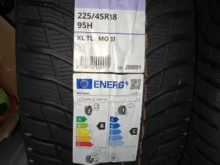 Jante originale noi Mercedes 18 + anvelope Michelin noi !! - 10