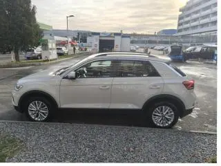 Vând Volkswagen T-roc 1.5tsi