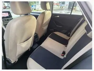 Vând Volkswagen T-roc 1.5tsi - 10