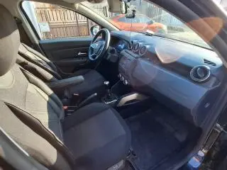 Dacia Duster 2018 - 1.6 SCe Prestige jante 17" - 7