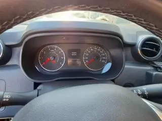 Dacia Duster 2018 - 1.6 SCe Prestige jante 17" - 9