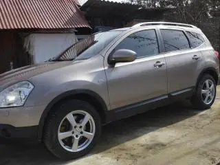 Nissan Qashqai +2 - 2.0 Diesel - 4x4 - TEKNA