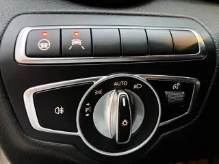 Mercedes C300 4Matic EQ-Boost Mild Hybrid 258 CP Distronic PLus Multibeam - 17