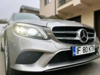 Mercedes C300 4Matic EQ-Boost Mild Hybrid 258 CP Distronic PLus Multibeam - 25